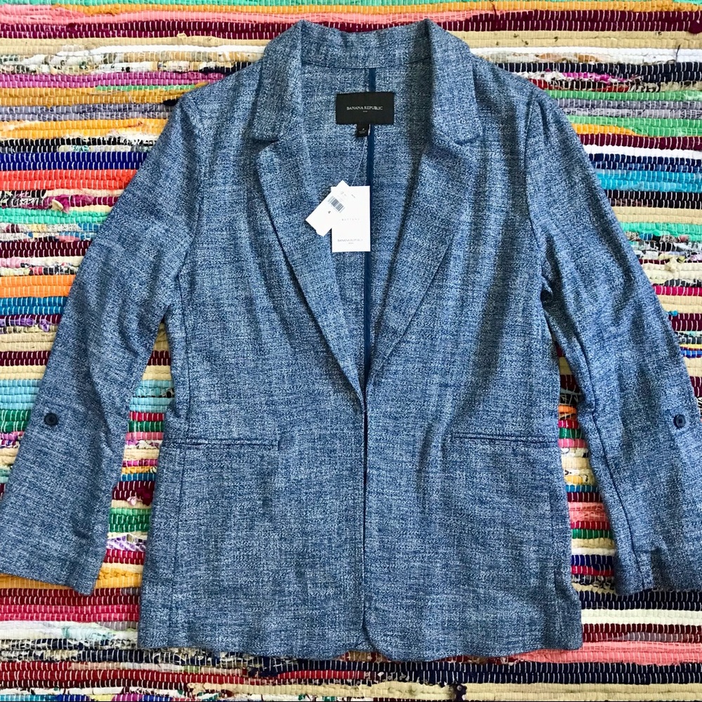 NWT ~ Banana Republic Factory ~ Textured blue blazer lightweight